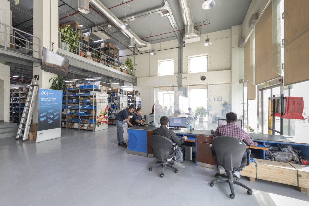 20 Years of Offering Replacement Spares for Earthmoving Machines in Doha