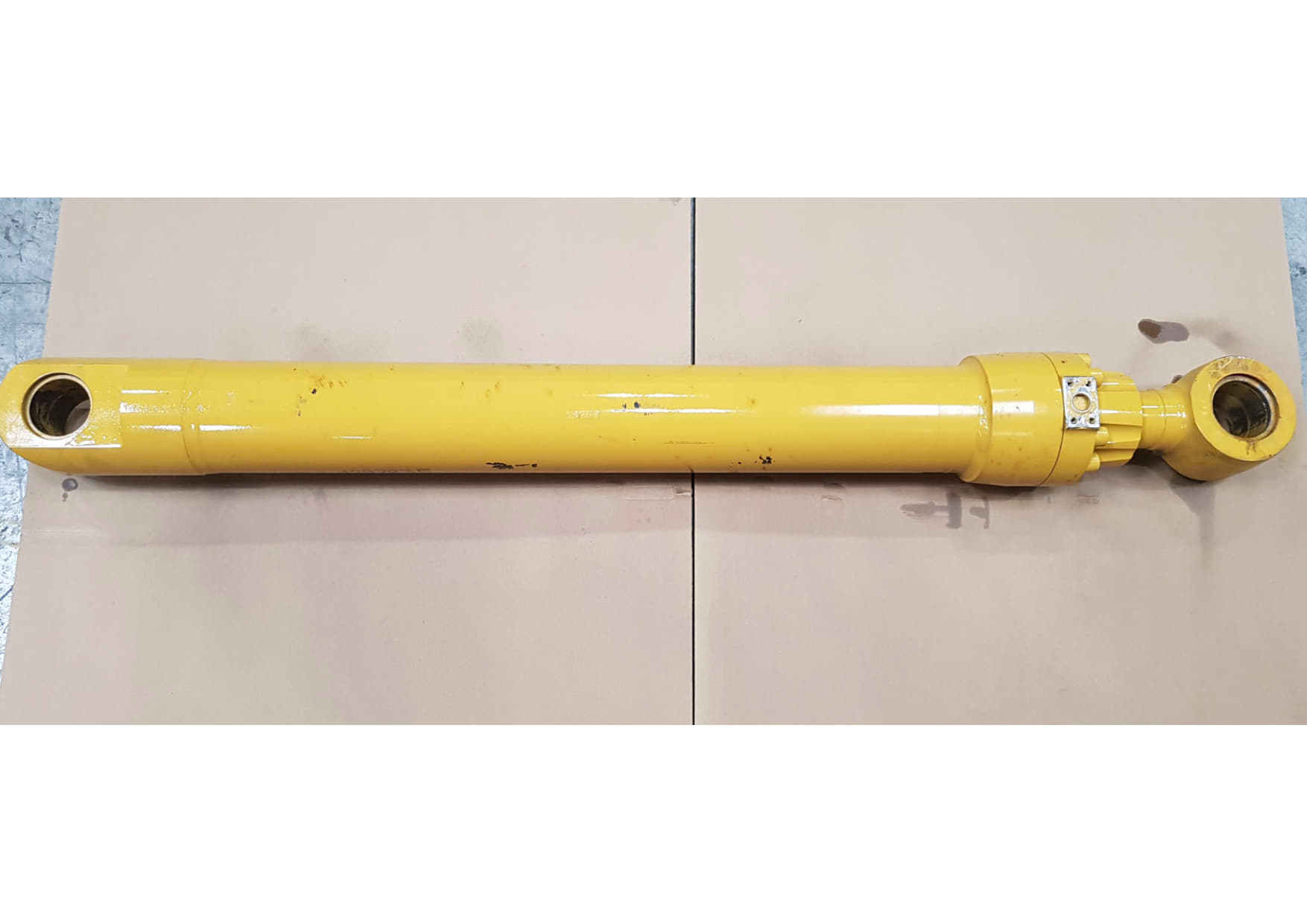 1297835 Hydraulic Cylinder Group aftermarket part for CAT machinery