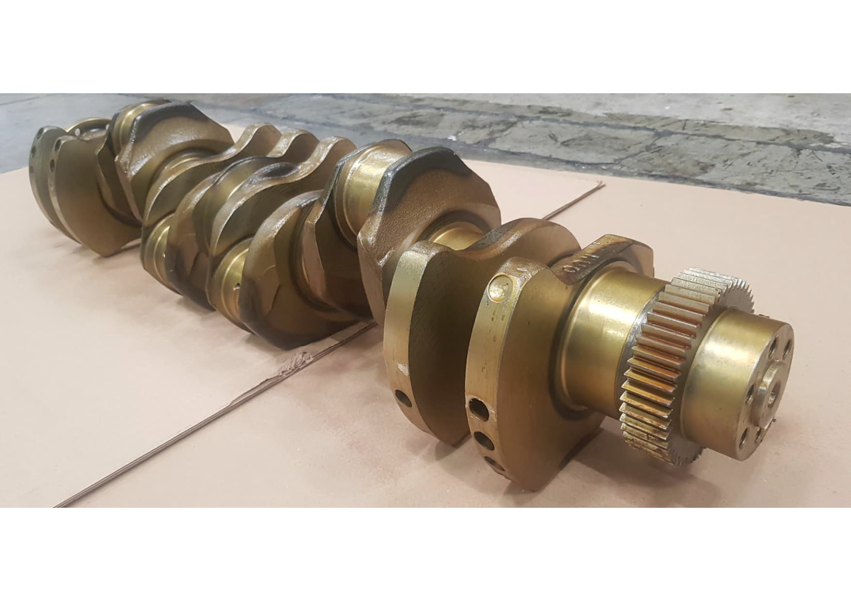 1694189 Crankshaft for CAT engine